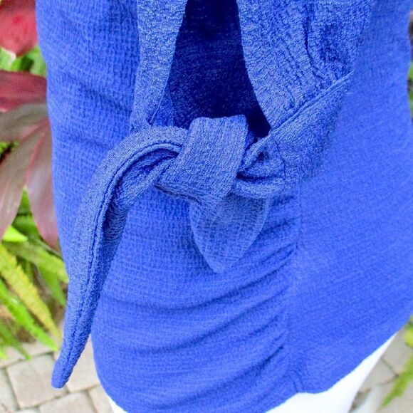 Express Surplice Long Sleeve Blouse - Picture 4 of 7